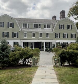 The Mayflower Inn Exterior